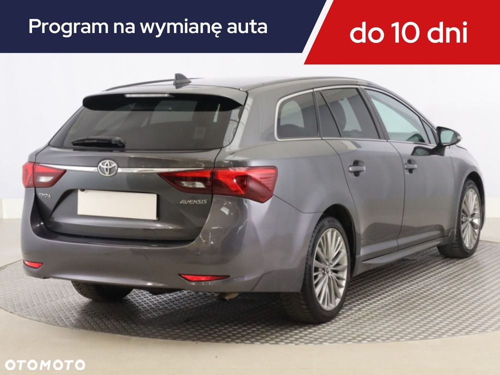 Toyota Avensis - 7