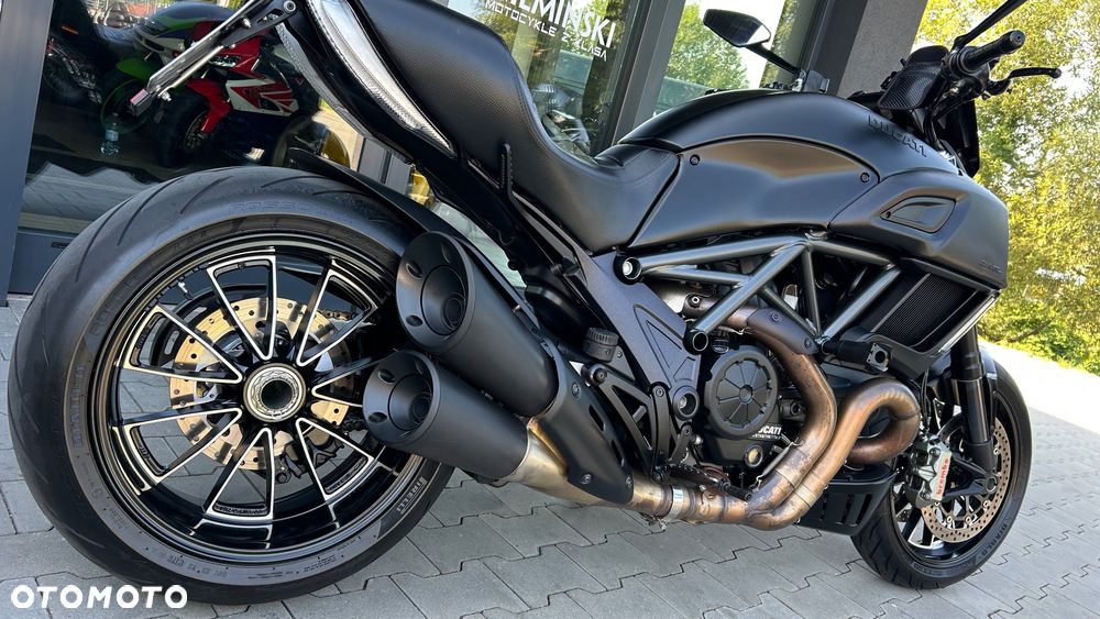 Ducati Diavel - 24