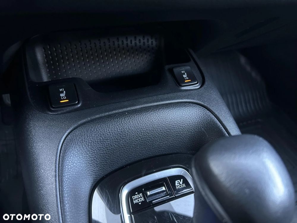 Toyota Corolla 1.8 Hybrid Comfort - 26