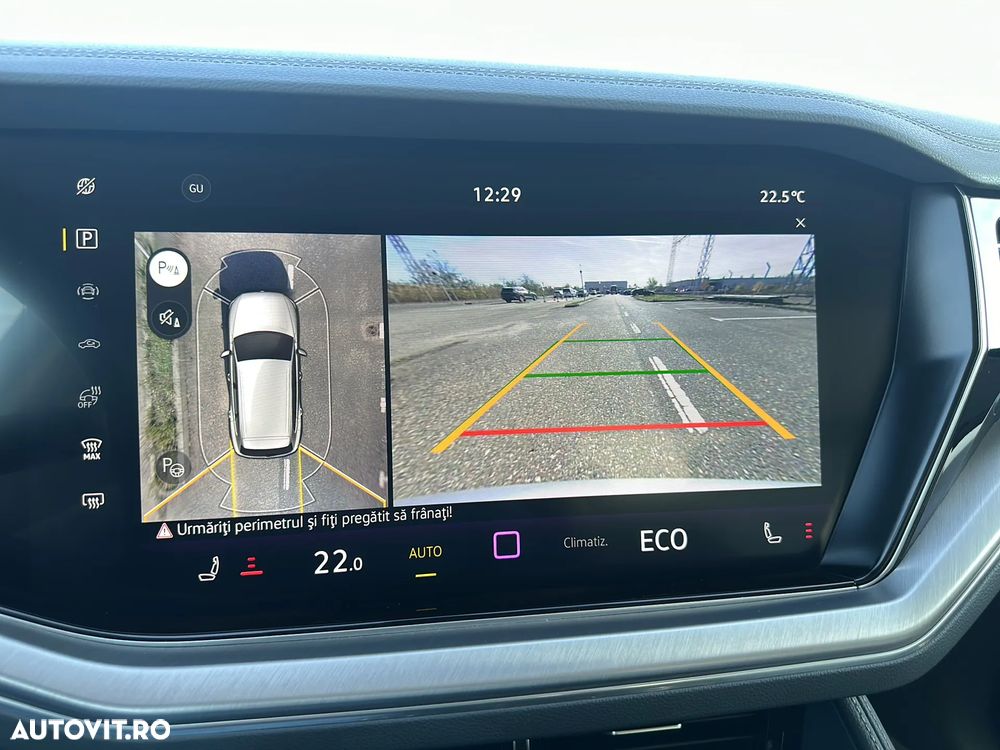 Volkswagen Touareg V6 TDI 4MOTION Elegance - 22