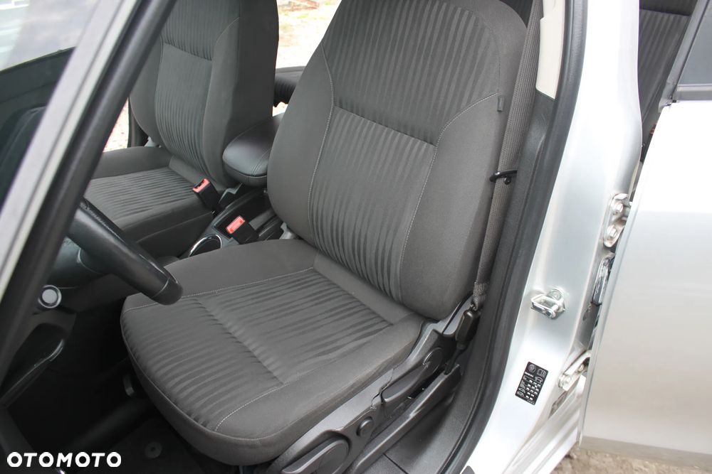 Opel Zafira - 13