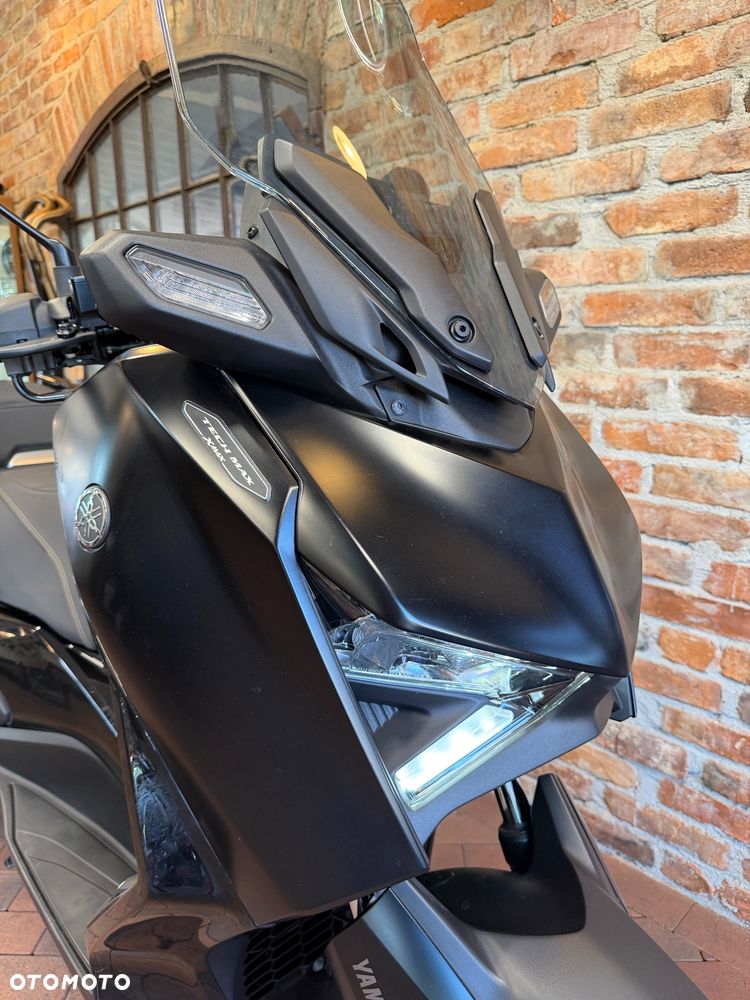 Yamaha X-max - 7