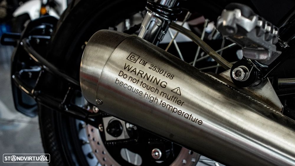 UM Scrambler X-Café - 23