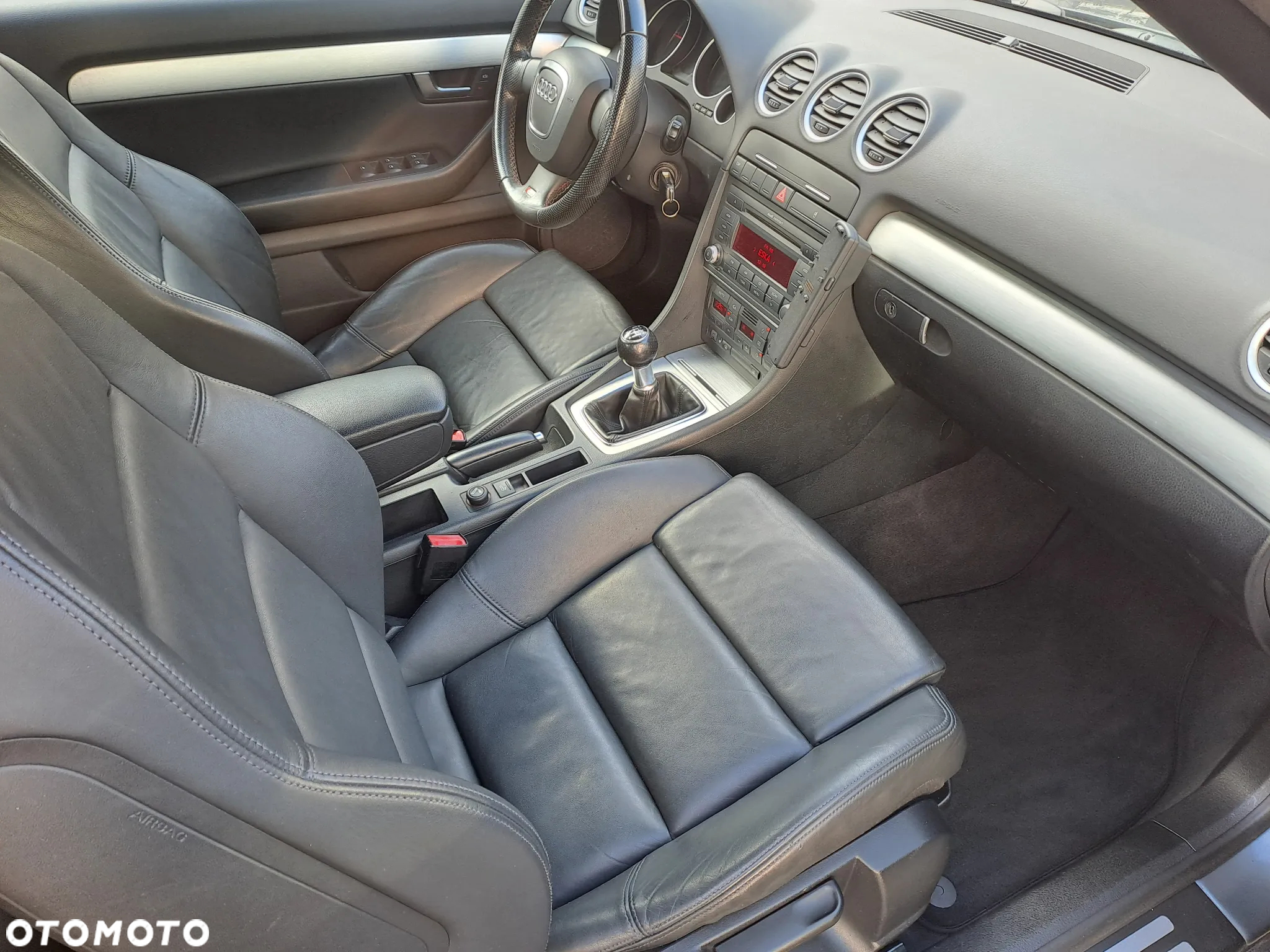 Audi A4 Cabriolet 2.0 TDI DPF - 21