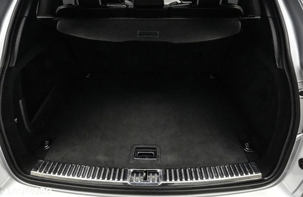 Porsche Cayenne 3.0 L V6 - 23
