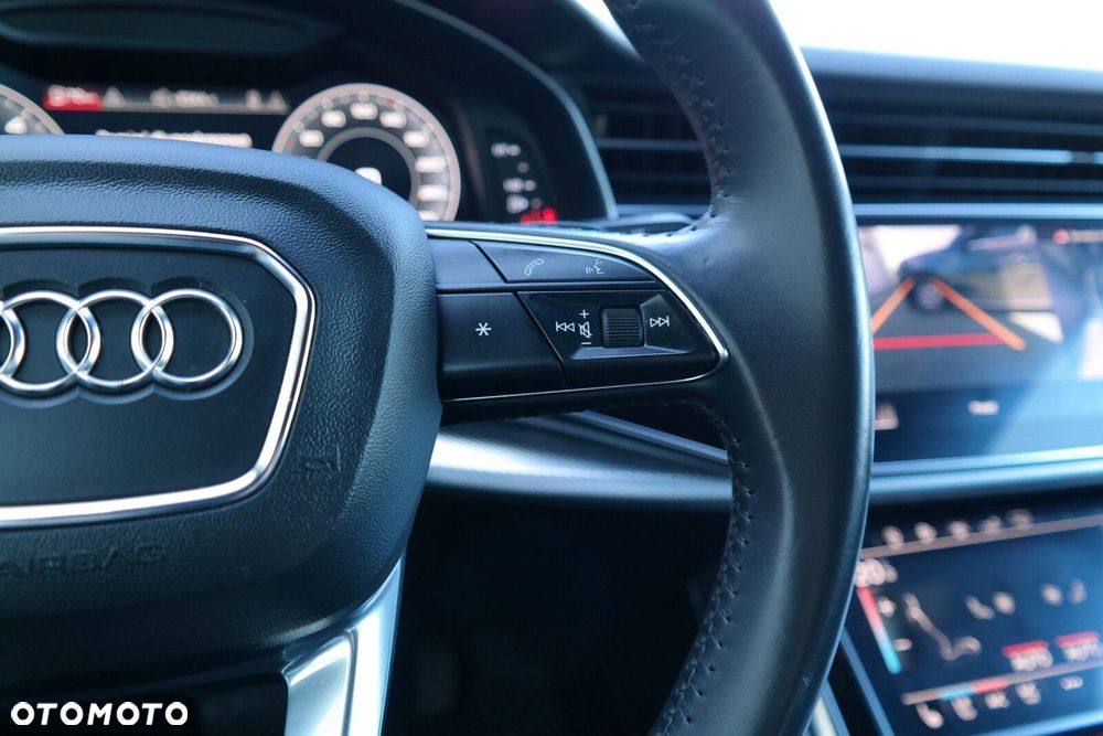 Audi Q8 - 19