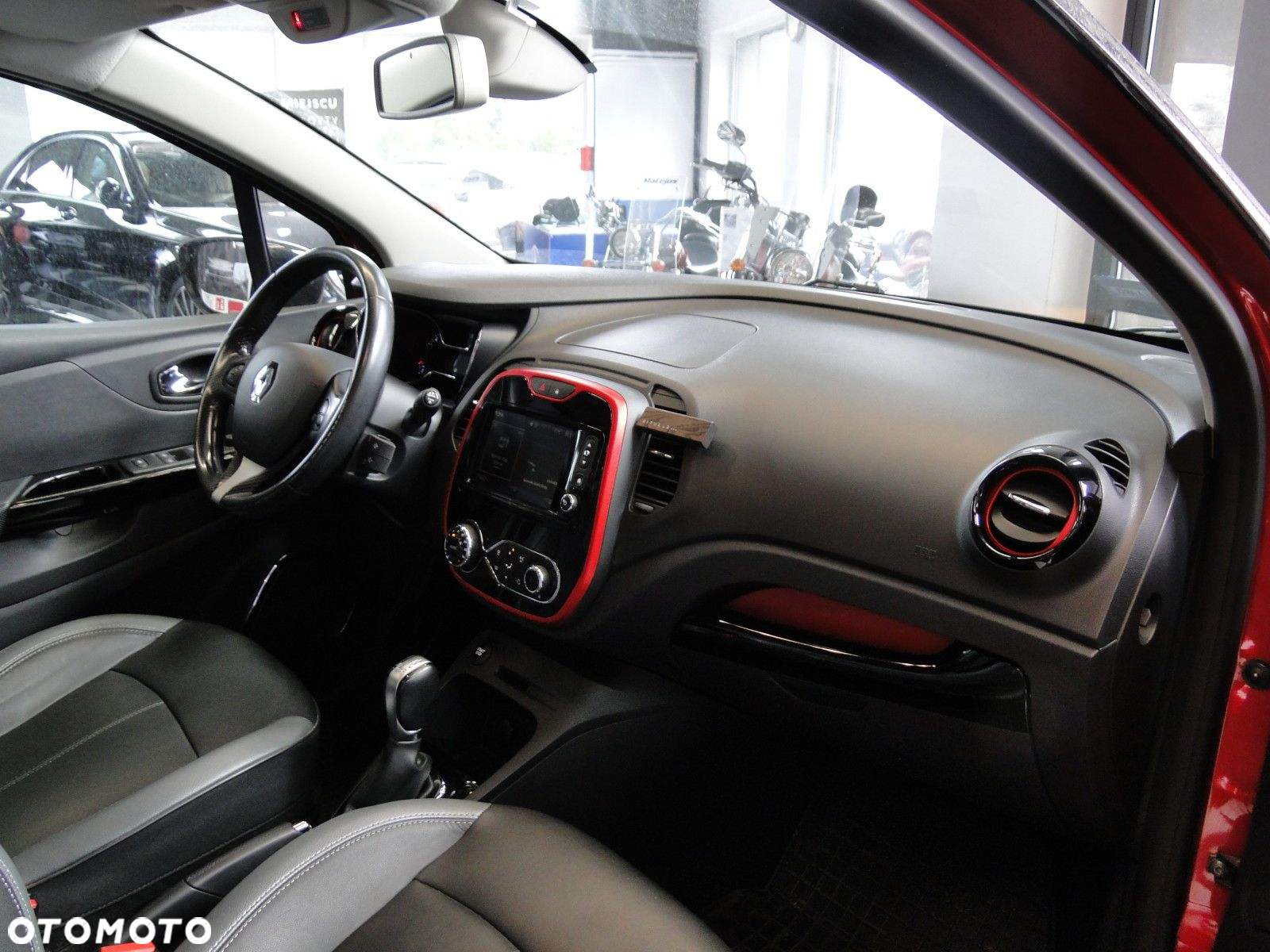 Renault Captur - 11