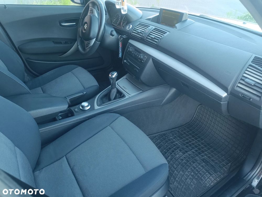 BMW Seria 1 - 14