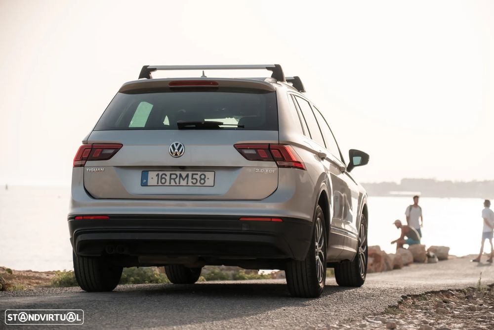 VW Tiguan 2.0 TDI Confortline DSG - 17