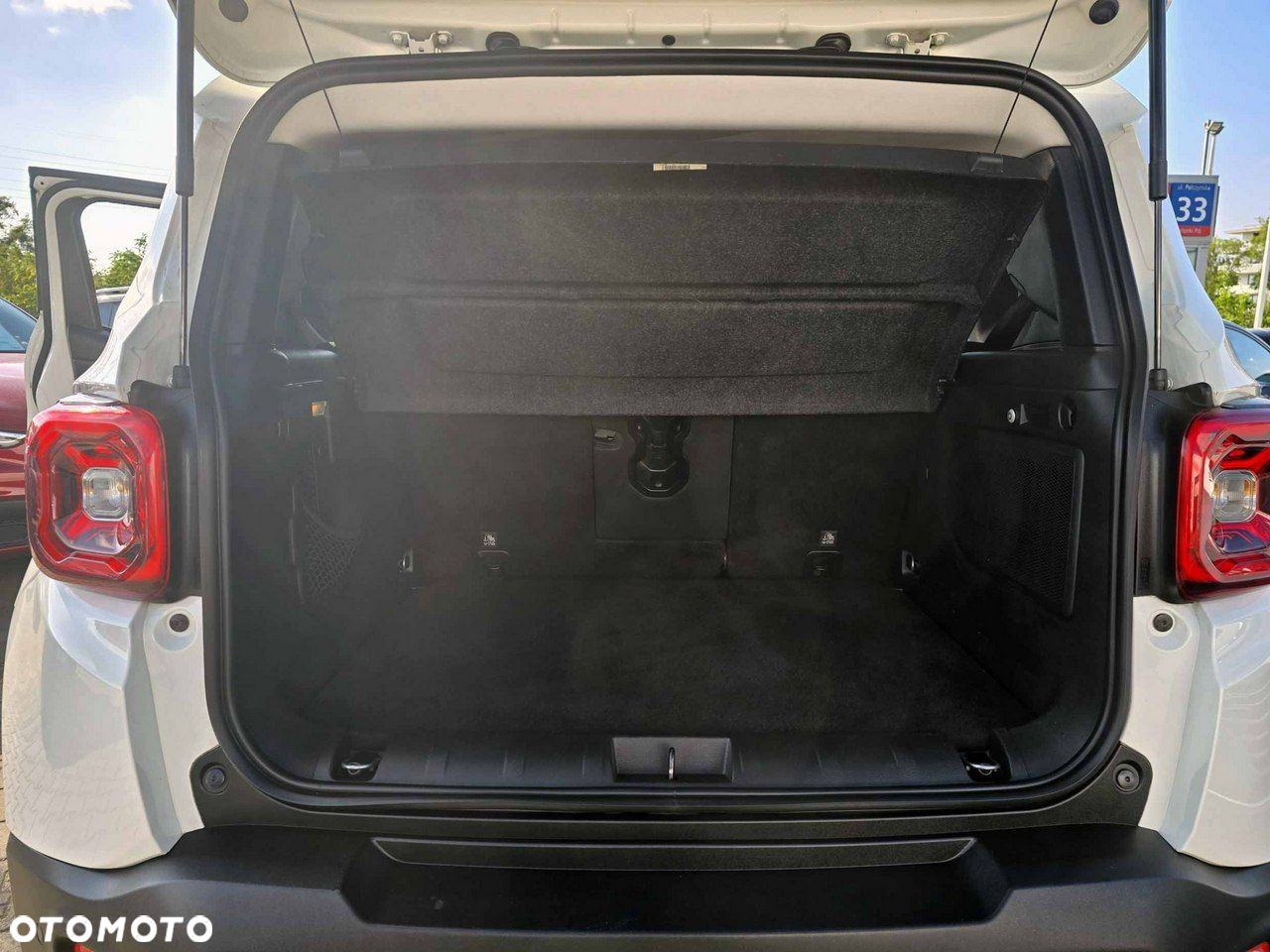 Jeep Renegade - 18