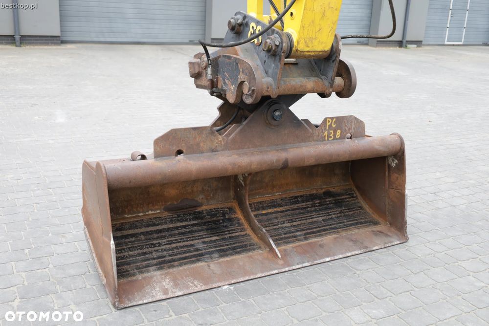 Komatsu PC138US-10 - 16