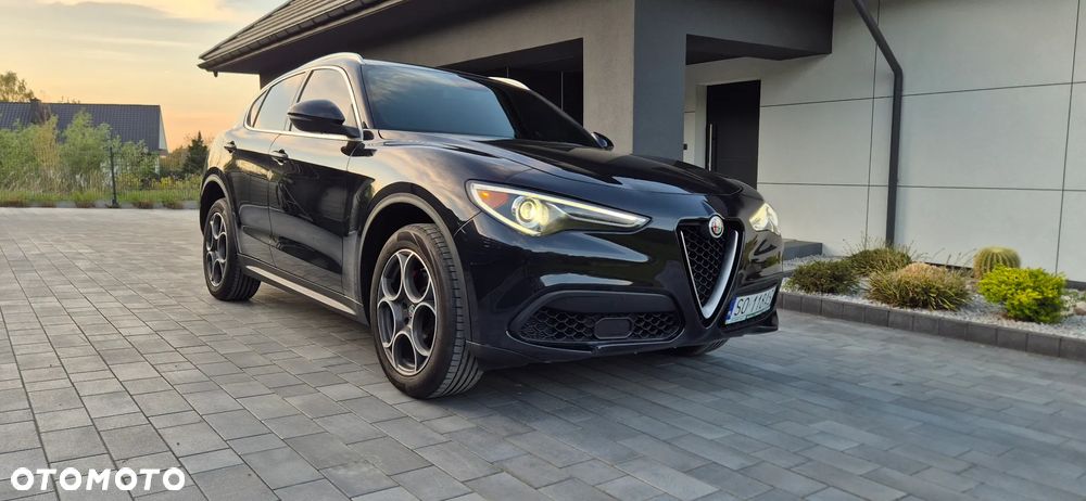 Alfa Romeo Stelvio 2.0 Turbo 16V AT8-Q4 Super - 9