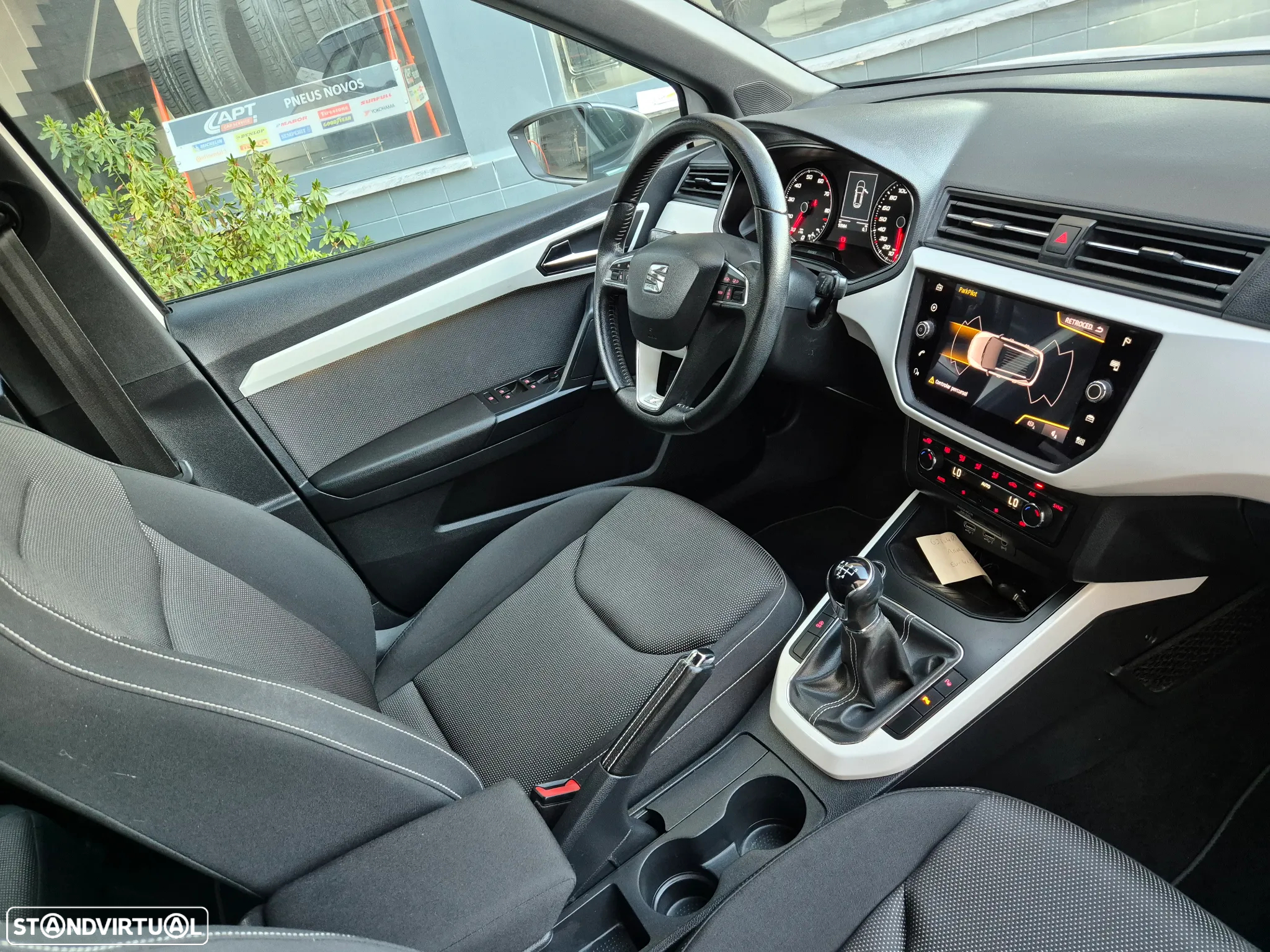 SEAT Arona 1.0 TSI Xcellence - 30