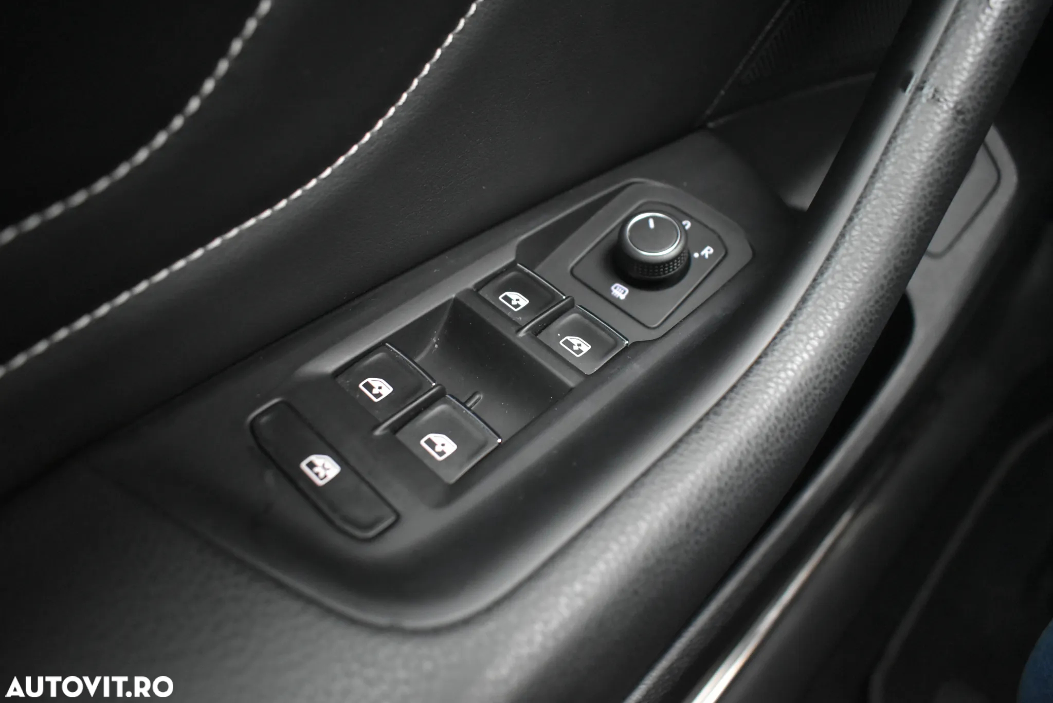 Volkswagen Passat 2.0 TDI DSG 4Motion Highline - 19