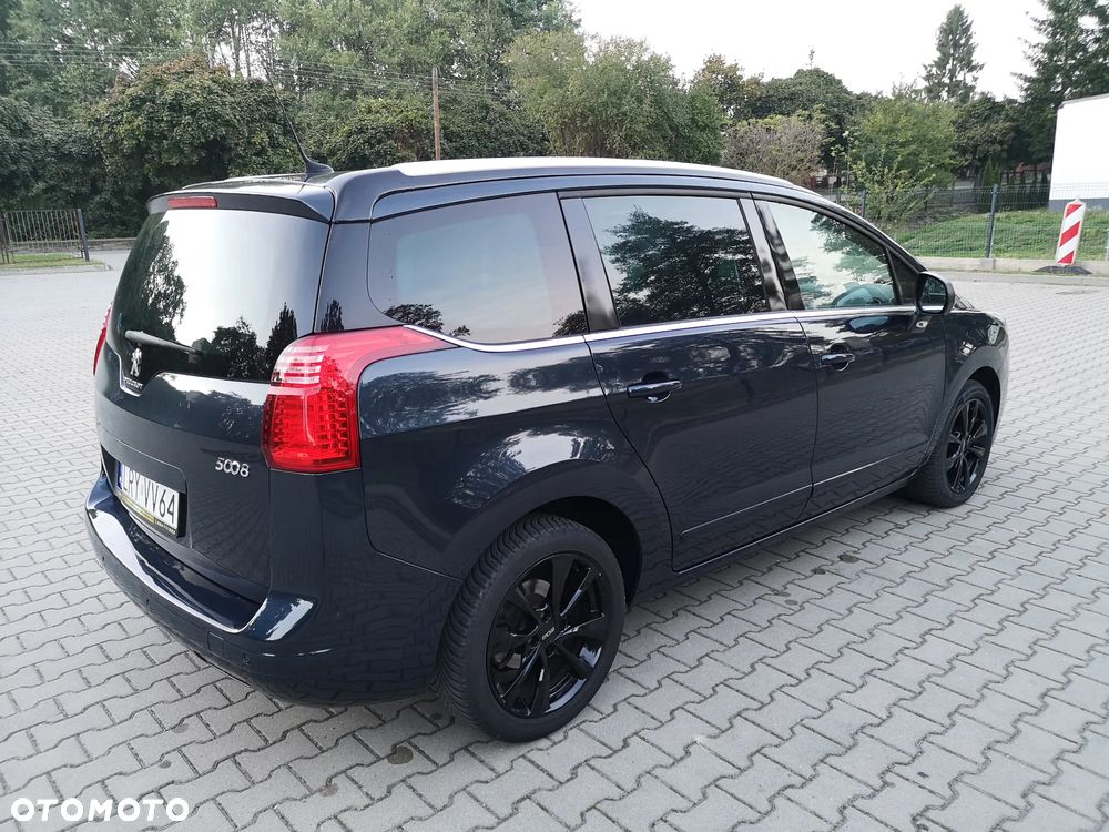 Peugeot 5008 1.6 THP Allure 7os - 21