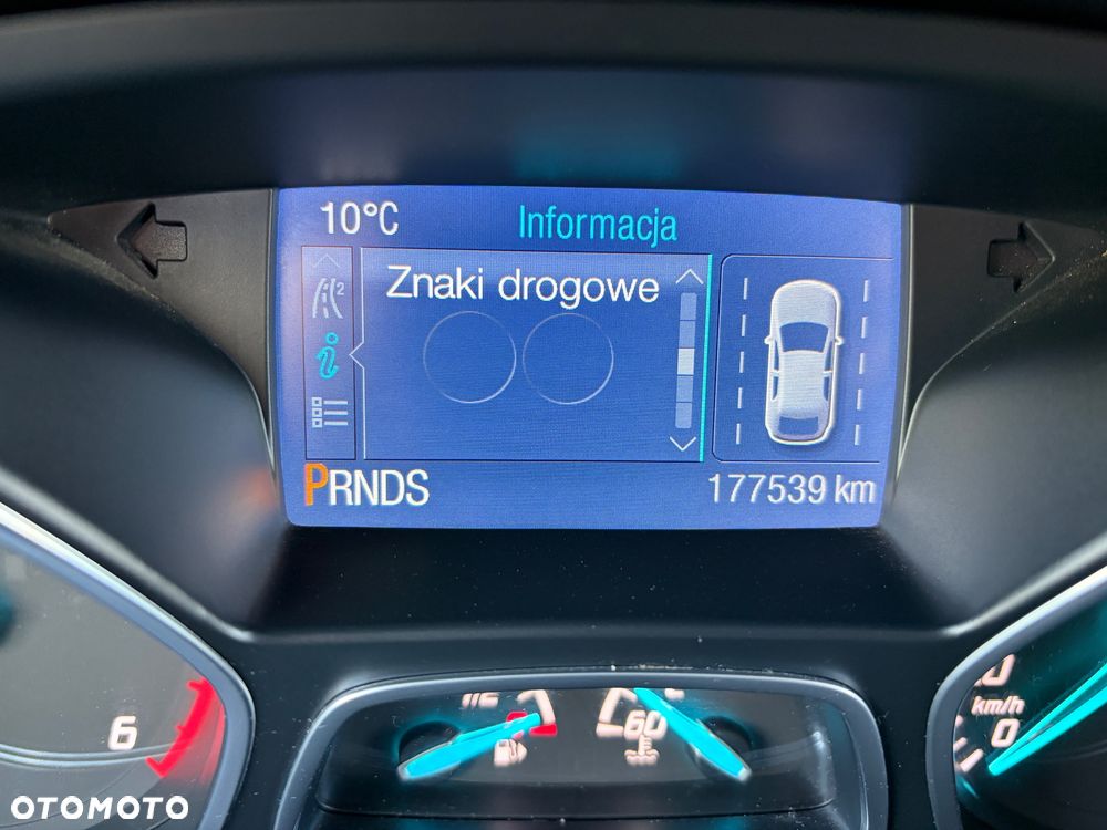 Ford Kuga 2.0 TDCi 4x4 ST-Line - 34