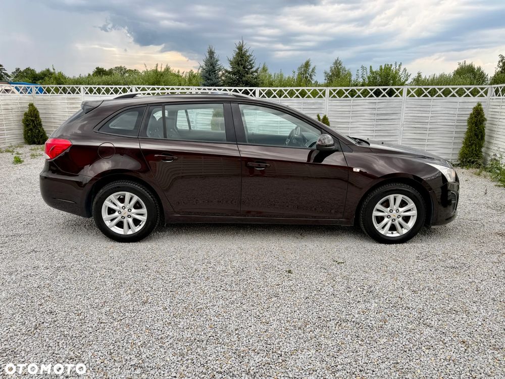 Chevrolet Cruze 1.4 T LT - 28