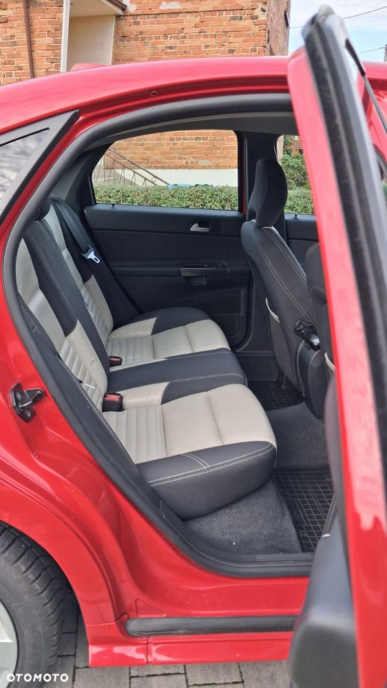 Volvo S40 1.6D DRIVe R-Design Summum - 6