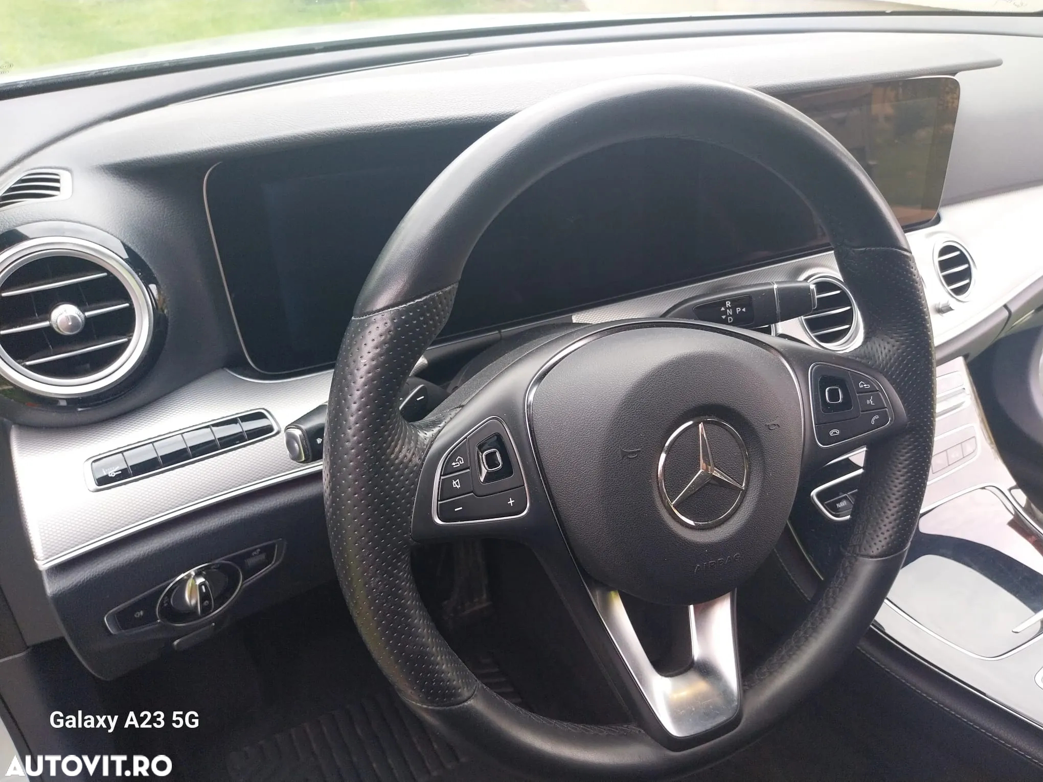 Mercedes-Benz E 200 d T 9G-TRONIC Avantgarde - 14