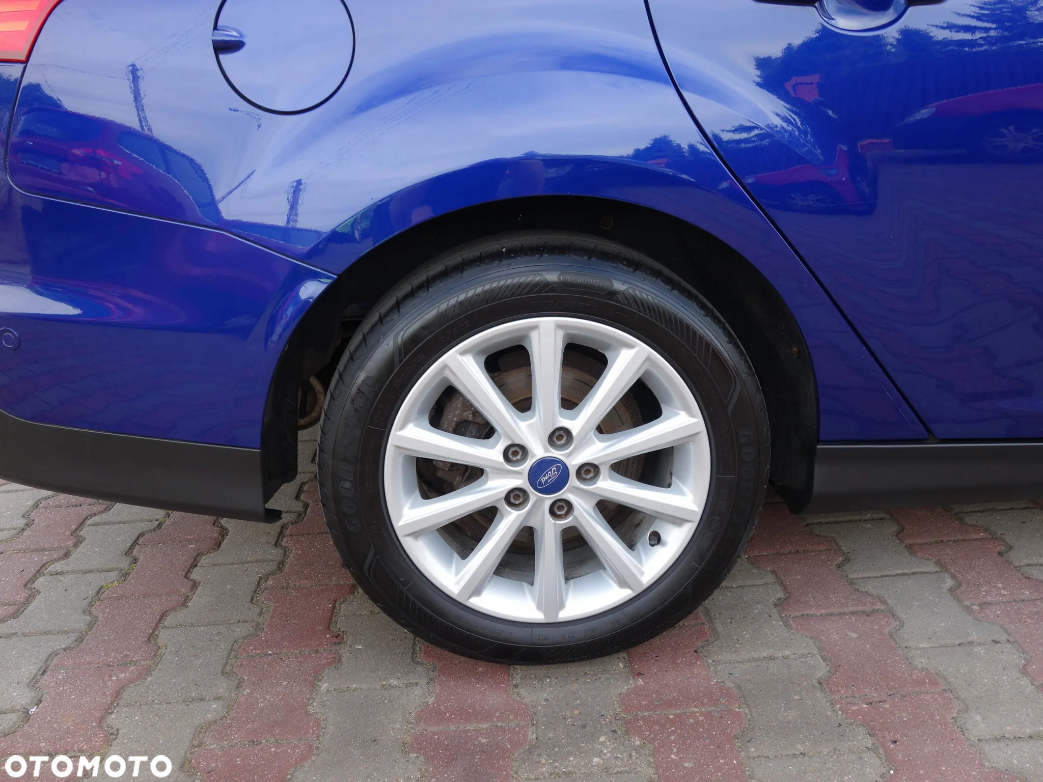 Ford Focus 2.0 TDCi Titanium ASS - 13