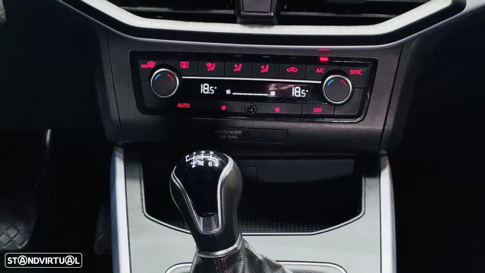 SEAT Arona 1.0 TSI FR - 51