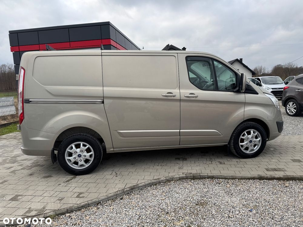Ford Transit Custom - 10