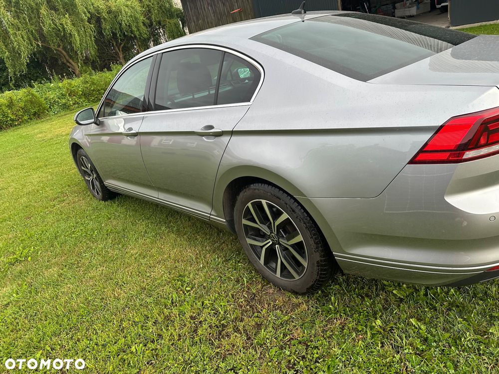 Volkswagen Passat 2.0 TDI EVO Business DSG - 5