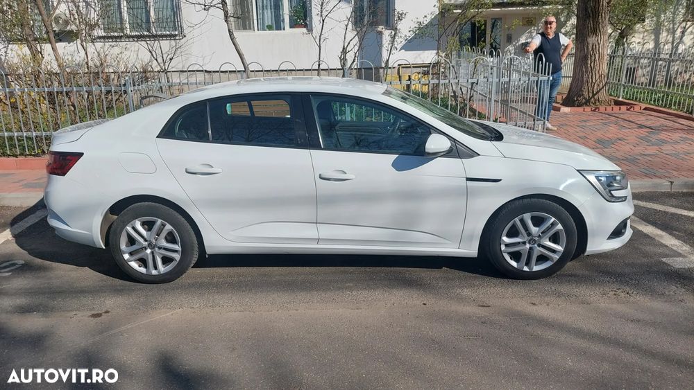 Renault Megane TCe GPF Business - 5