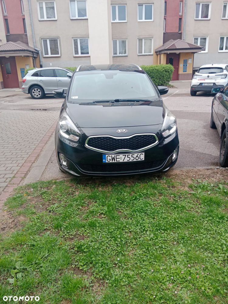 Kia Carens 1.7 CRDi Business Line 7os 7DCT - 2