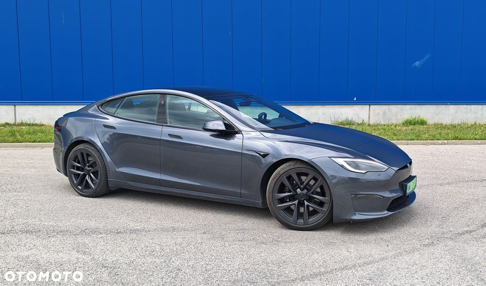 Tesla Model S Plaid - 2