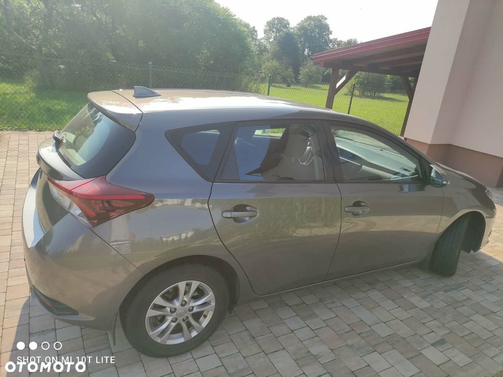 Toyota Auris 1.33 VVT-i Active - 8