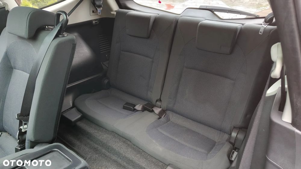 Nissan Qashqai 1.5 dCi Visia - 15