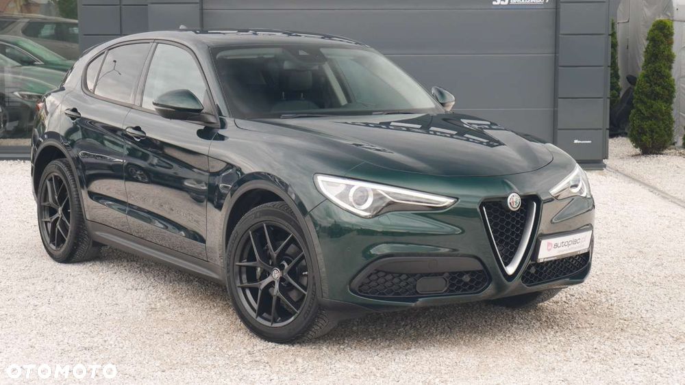 Alfa Romeo Stelvio - 3