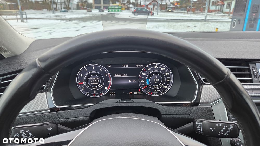 Volkswagen Passat Alltrack - 23