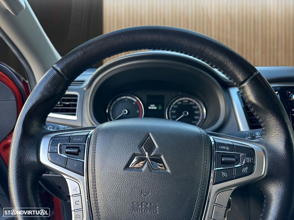 Mitsubishi L200 2.3 DI-D Strakar CD 1st Edition 4WD - 12