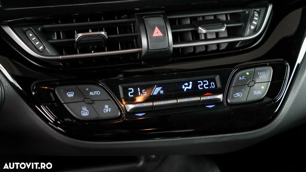 Toyota C-HR 1.8 HSD 122 CP 4x2 CVT Style - 13