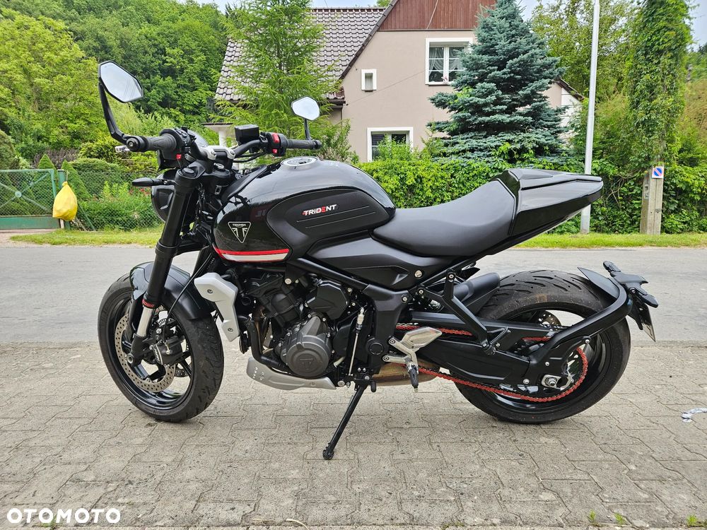 Triumph Trident - 5