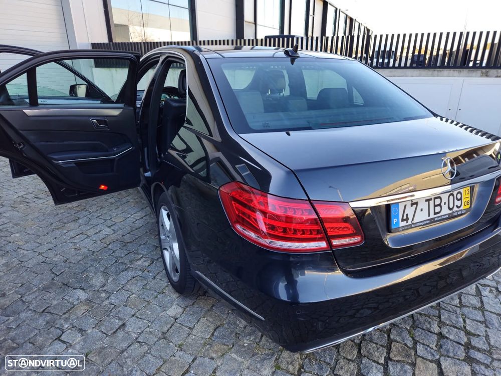 Mercedes-Benz E 220 BlueTEC 4Matic 7G-TRONIC Avantgarde - 12