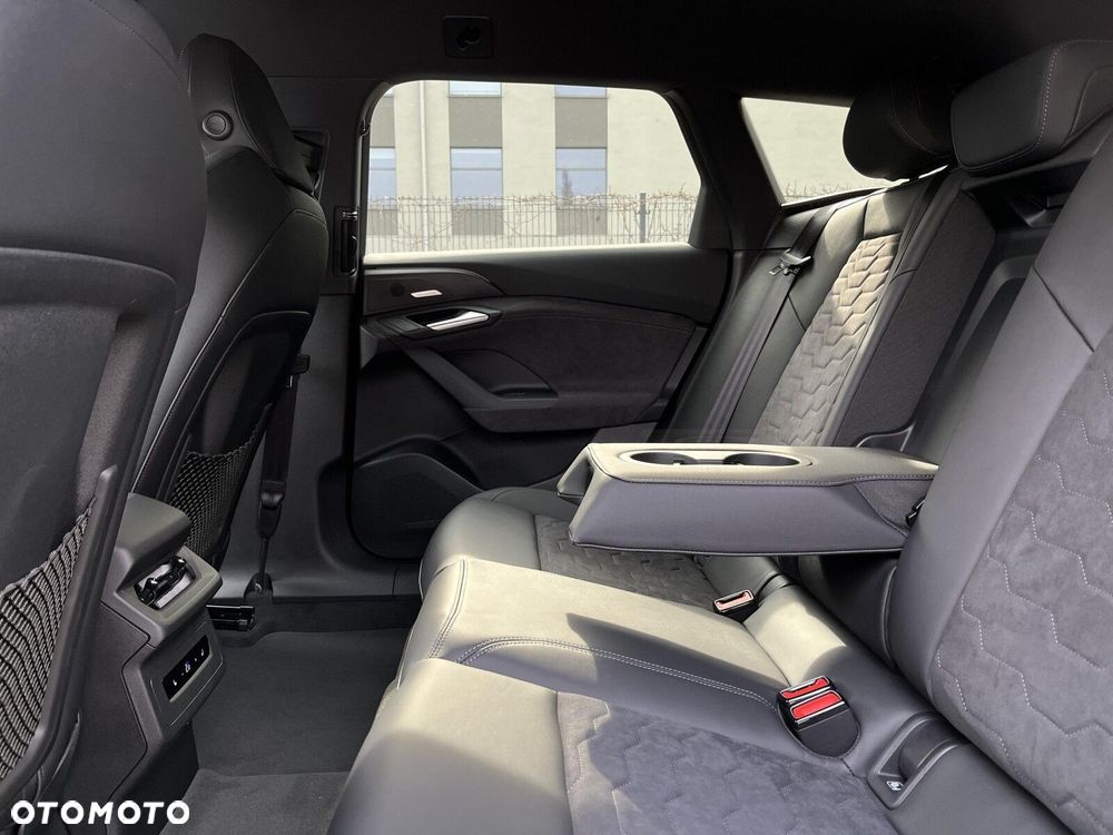 Audi A6 Sportback e-tron - 19