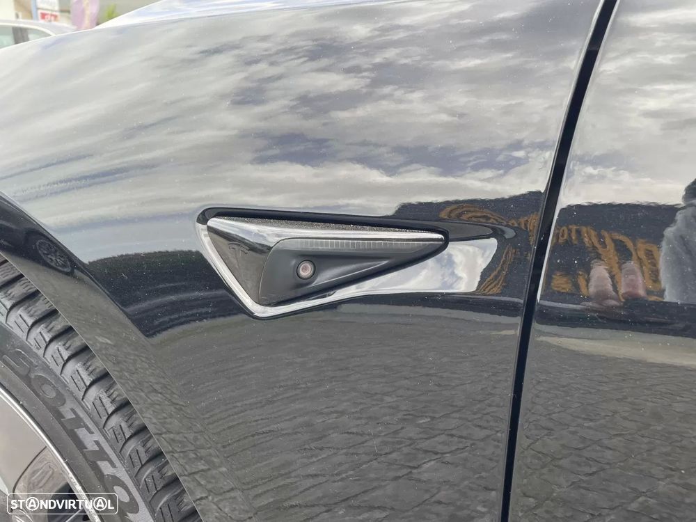 Tesla Model 3 Standard RWD Plus - 26