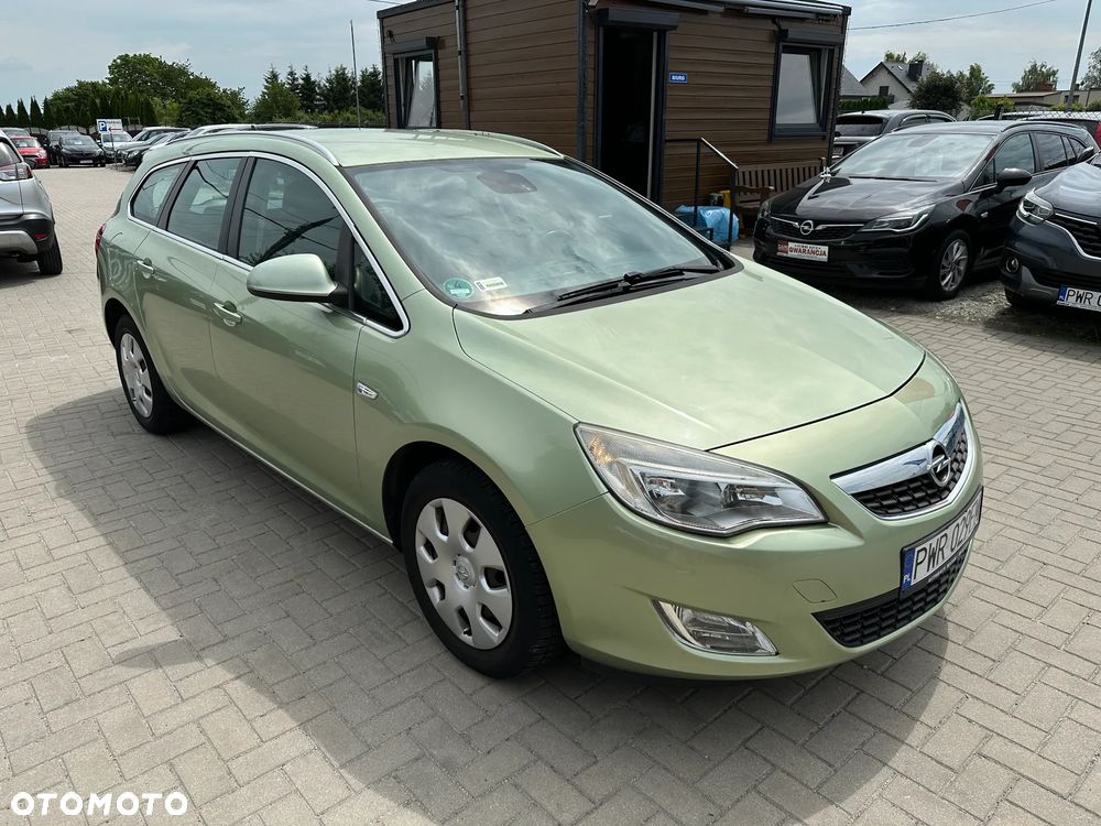 Opel Astra - 2