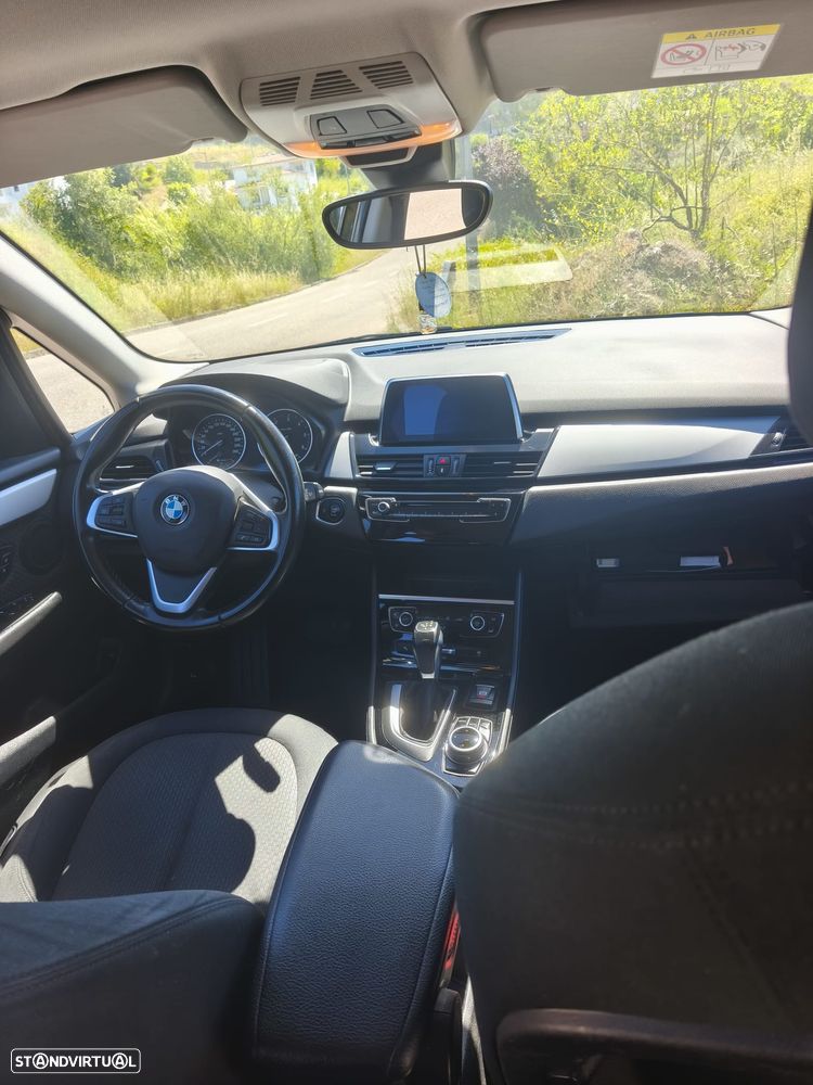 BMW 216 Active Tourer d Aut. - 11