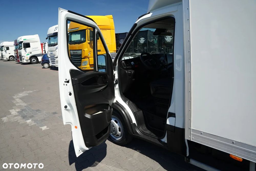 Iveco DAILY 35-160 / KONTENER 4,3 M / WINDA DHOLLANDIA / BLIŹNIAK  /  SPROWADZONY - 24
