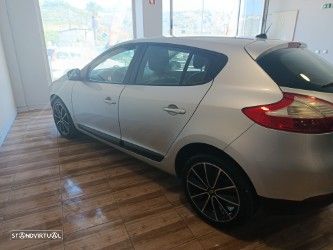 Renault Mégane 1.5 dCi Dynamique SS - 11