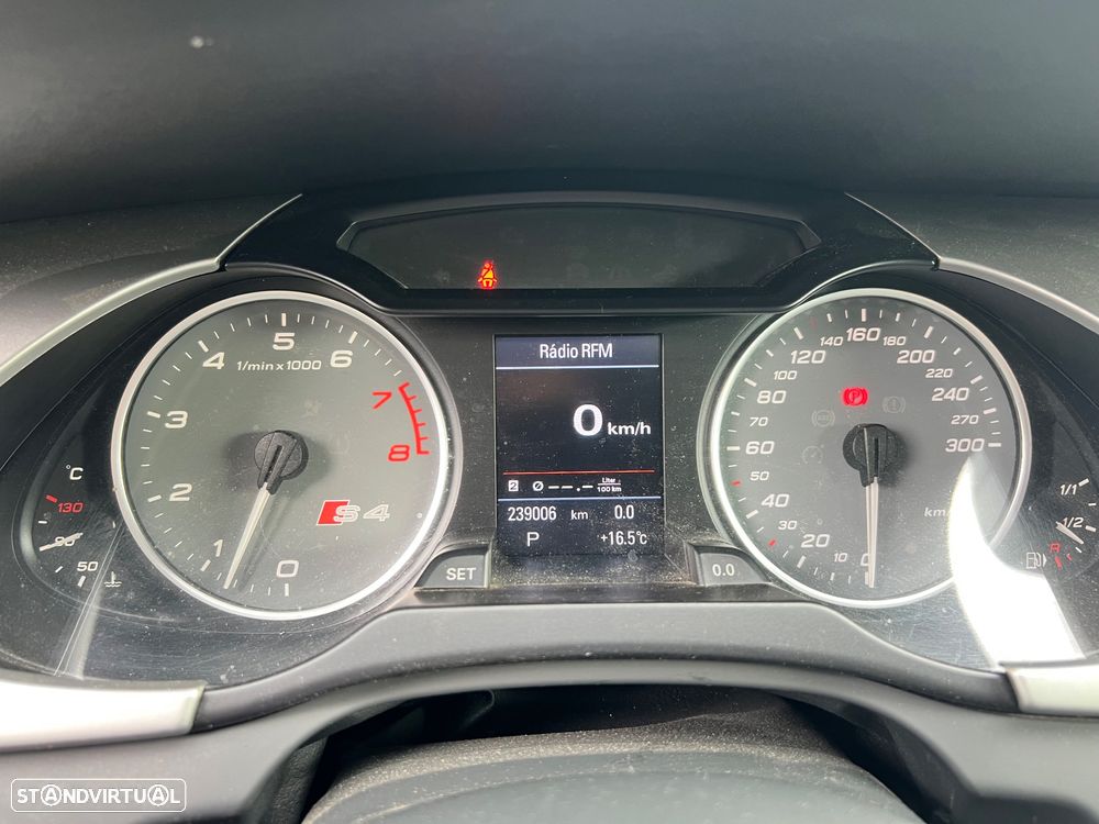 Audi S4 Avant 3.0 TFSi quattro S tronic - 6