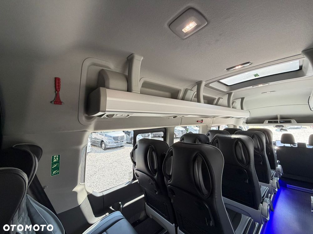 Ford Transit - 28