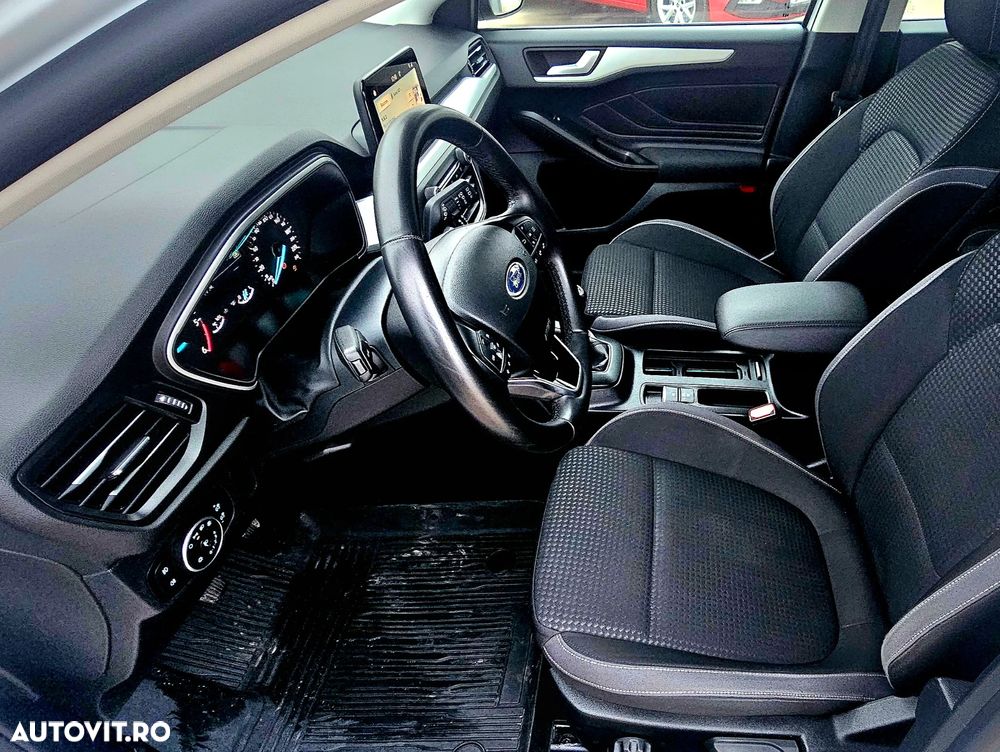 Ford Focus 1.5 EcoBlue Active Business - 13
