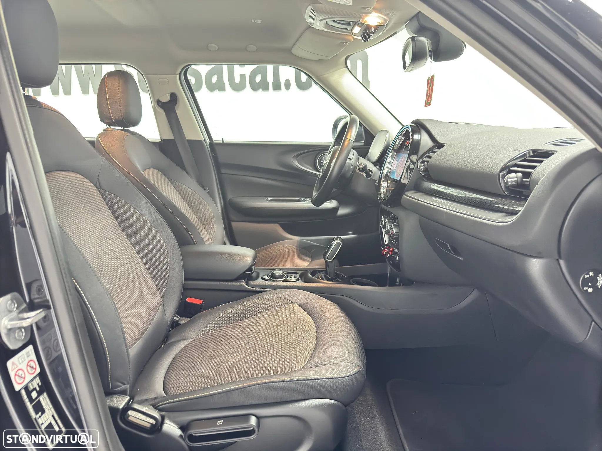 MINI Clubman One D Aut. Essential - 21