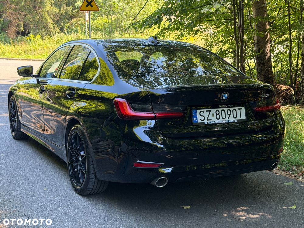 BMW Seria 3 320i GPF Sport Line - 16