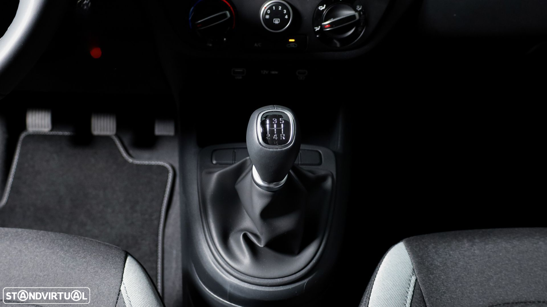 Hyundai i10 1.0 Comfort - 18